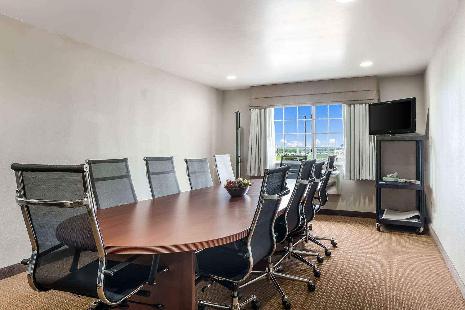 Sleep Inn & Suites North Liberty - Liberty City 35/43