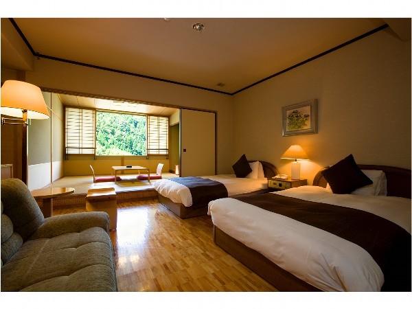 Semi Western, Style, High Floor