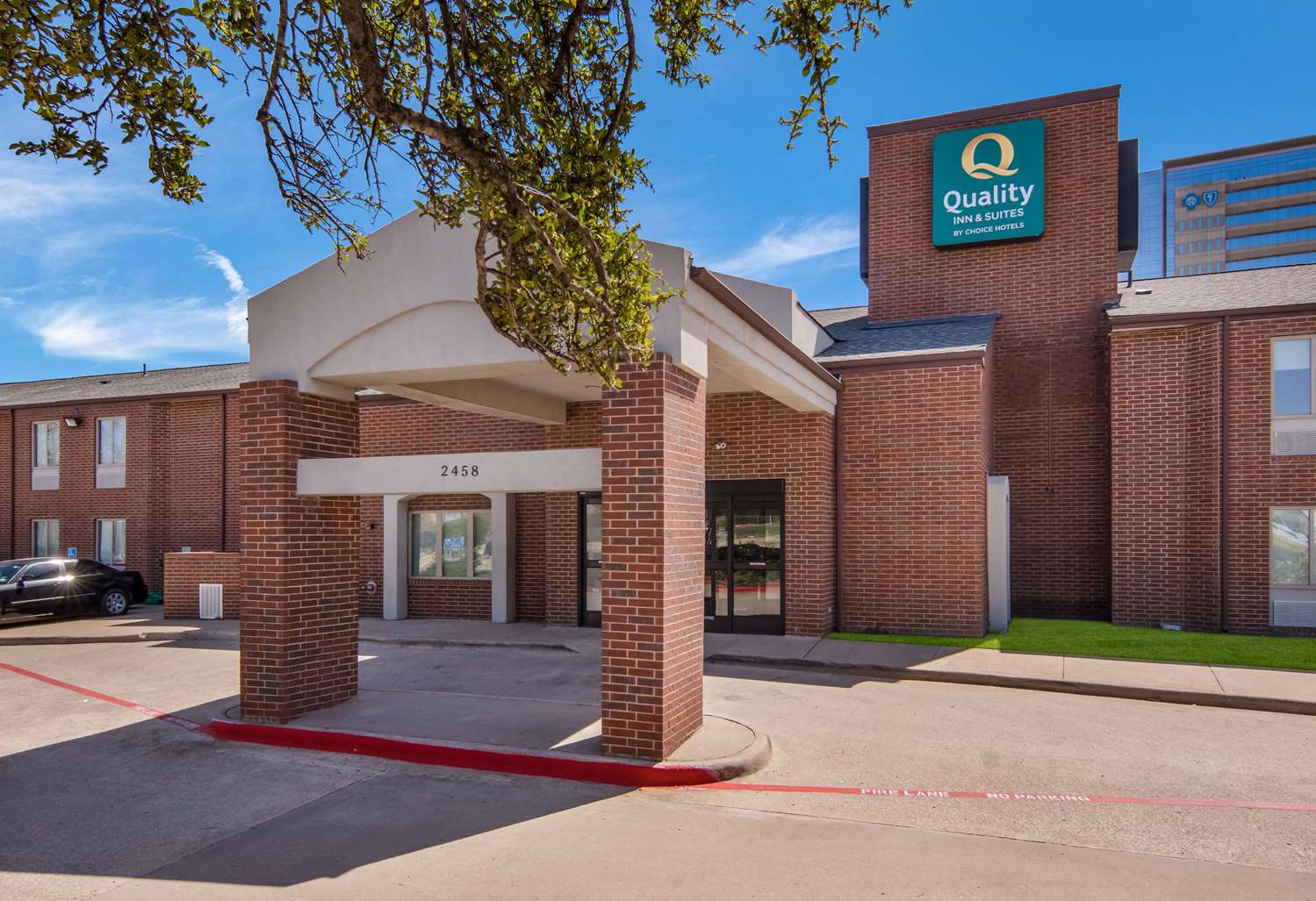 Quality Inn and Suites Richardson-Dallas 25/28