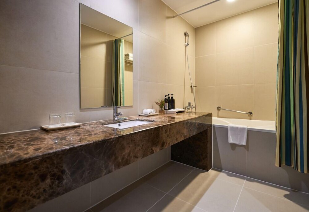 Hotel Square Ansan 48/48