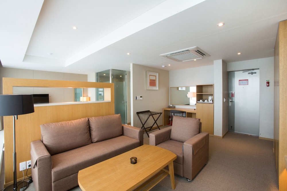 Dong Gyeong Hotel 44/64