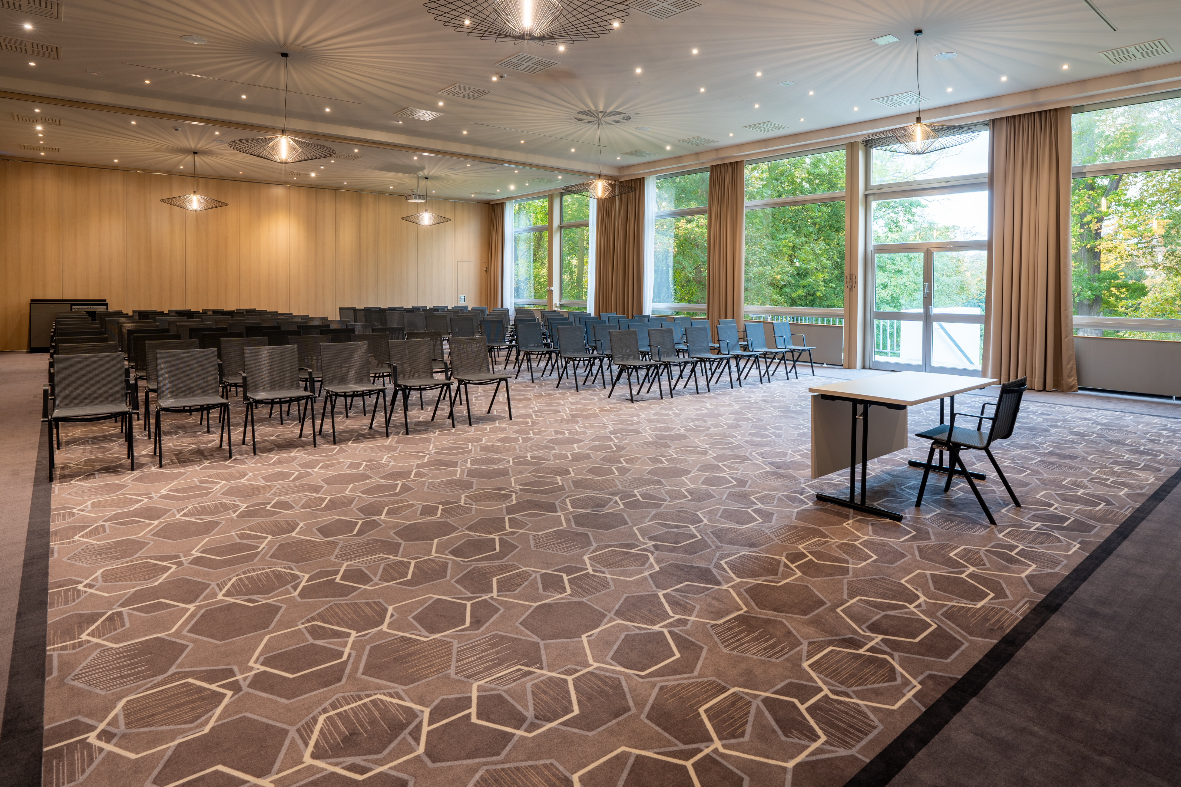 Leonardo Royal Hotel Koln Am Stadtwald 37/41