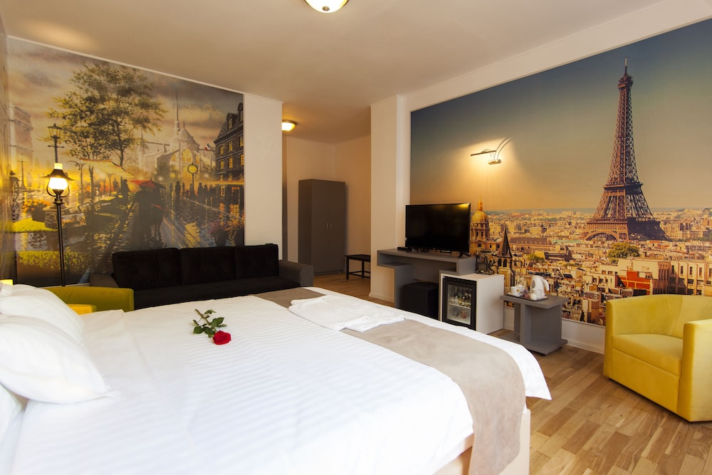 Ambra Boutique Hotel And Bistro 24/68
