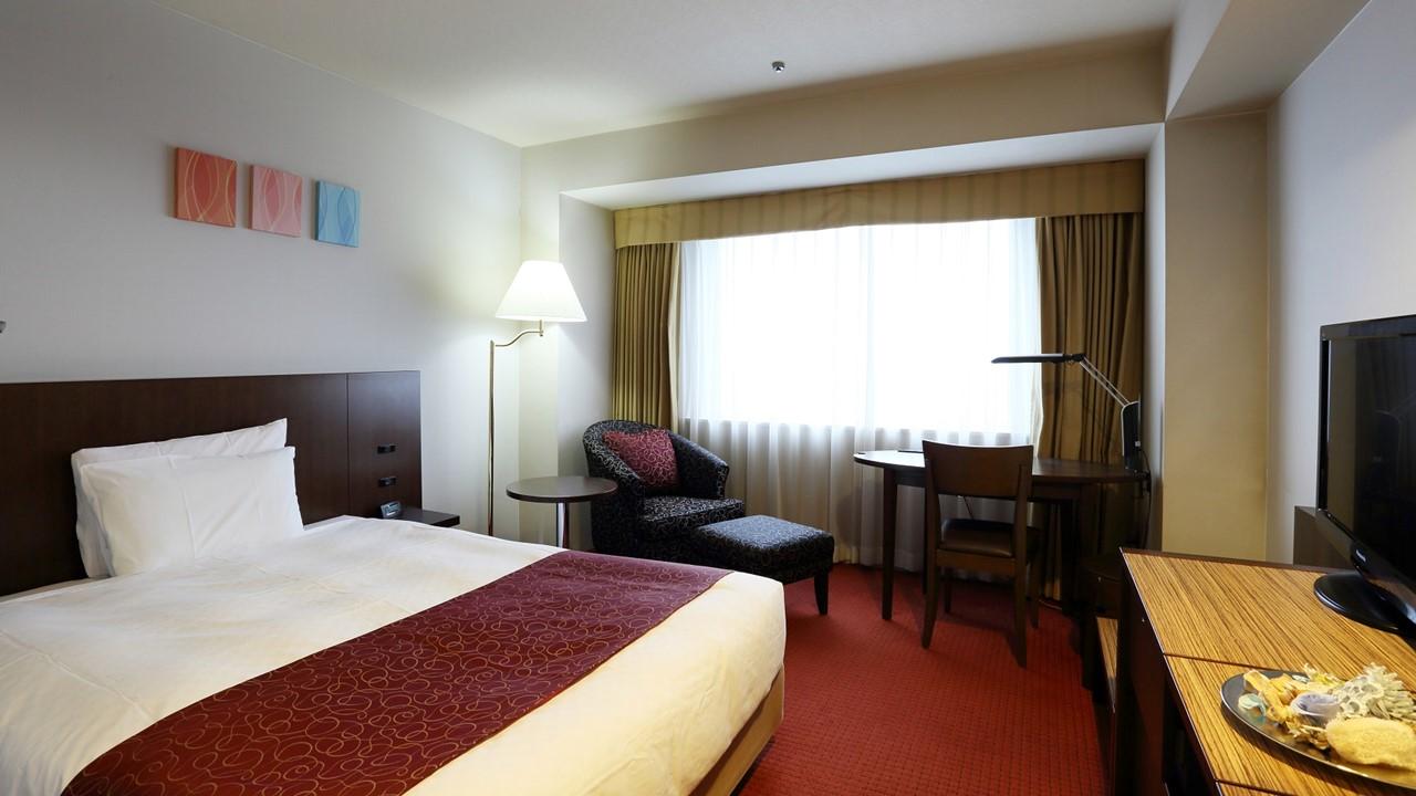 Superior, Double Bed, Night View