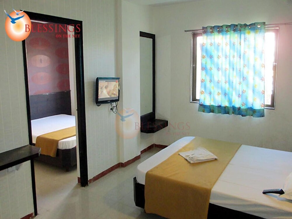 Hotel Sai Kamal 36/57