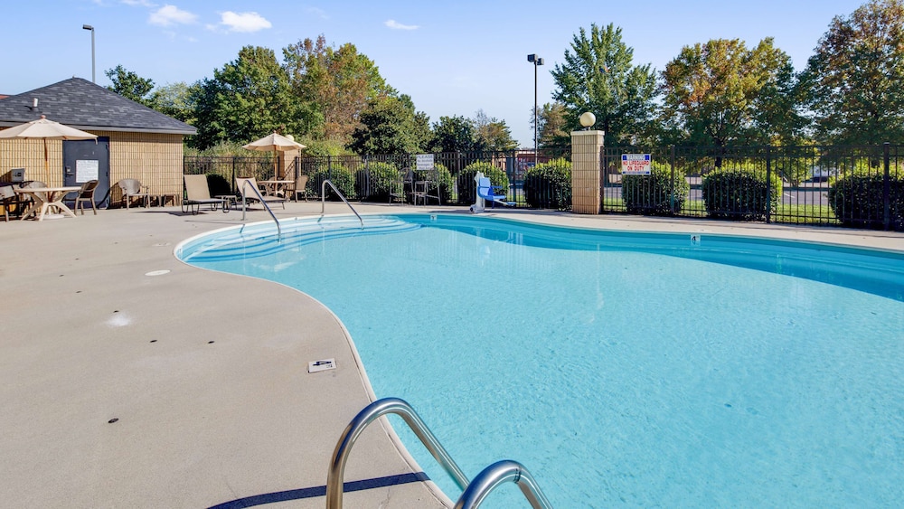 Best Western Plus Knoxville Cedar Bluff 3/42