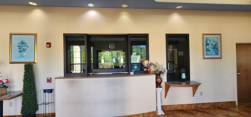 Regency Inn & Suites By Capital O Houston IAH Airport 15/66