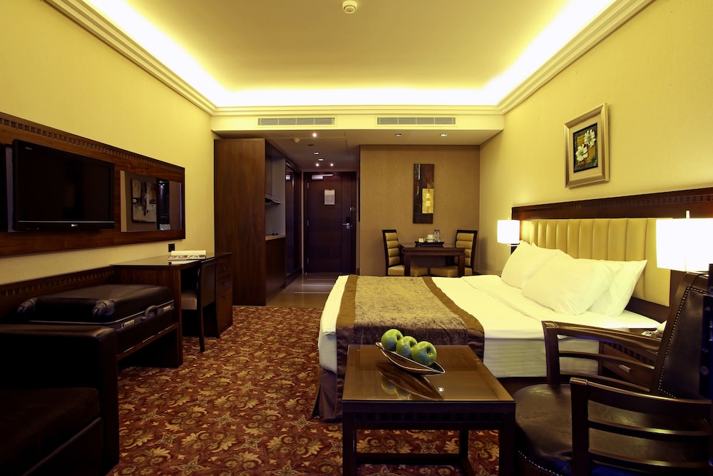 Lancaster Hotel Raouche 31/68