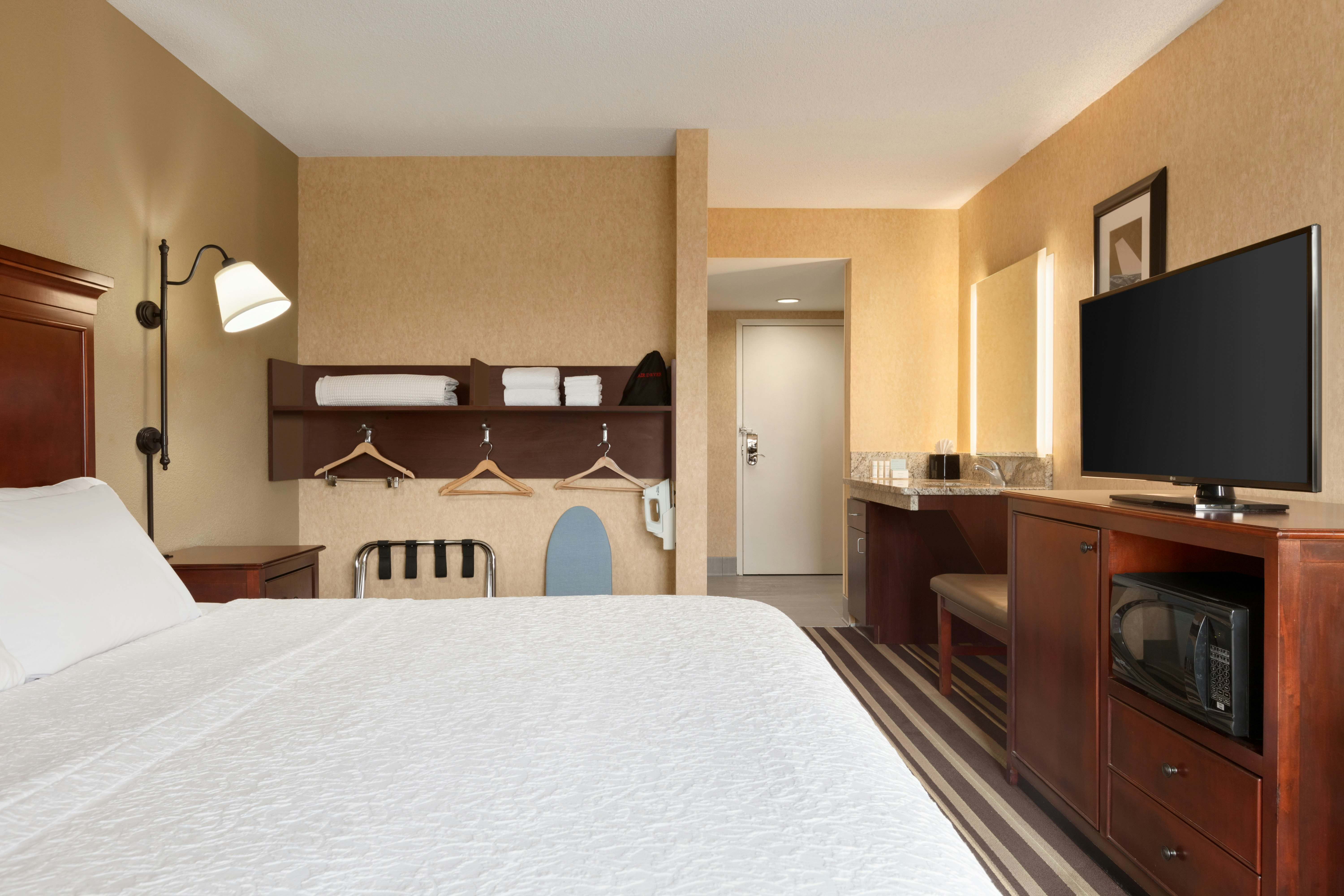 Hampton Inn Washington-Dulles Intl Airport South 13/36