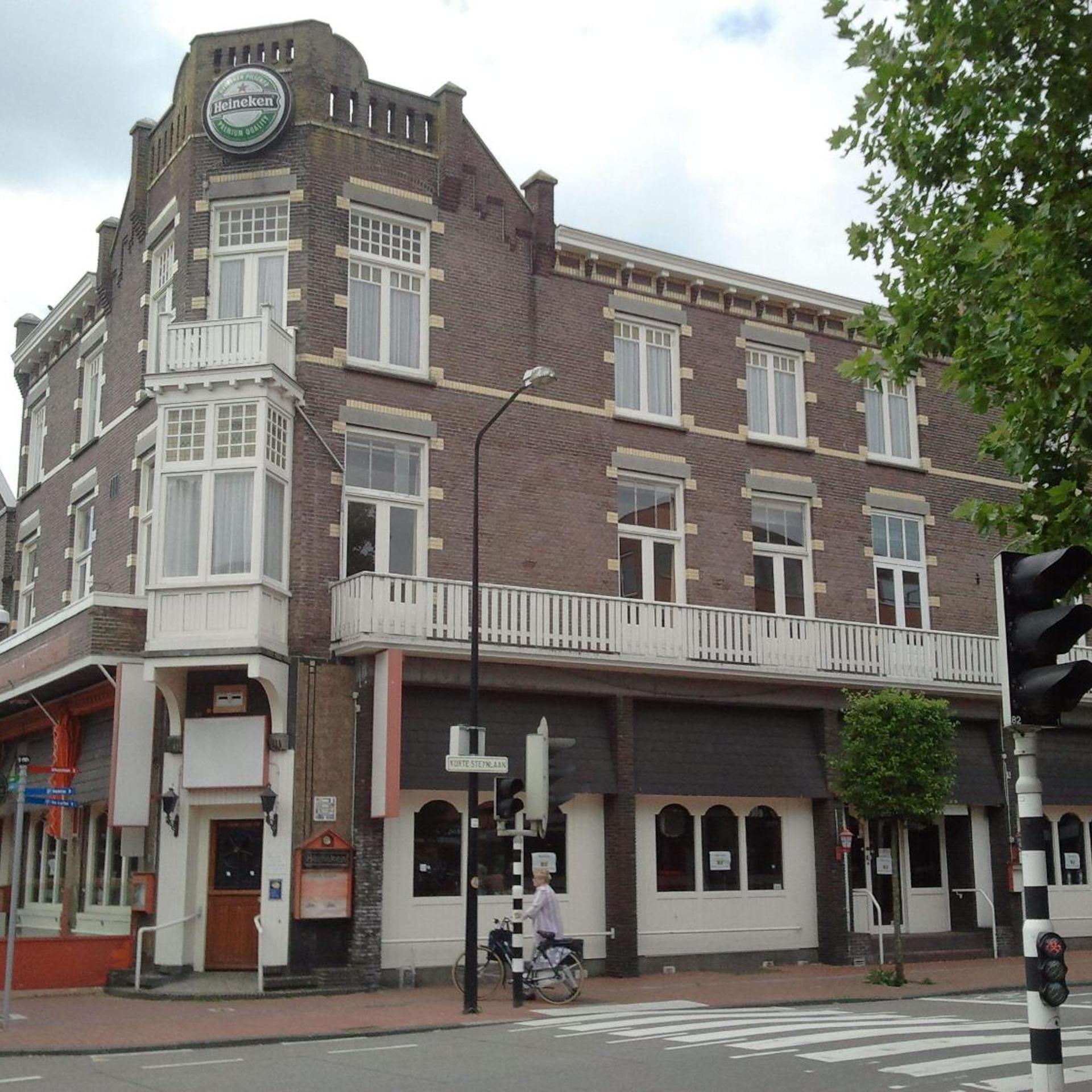 Hotel Corona 43/53