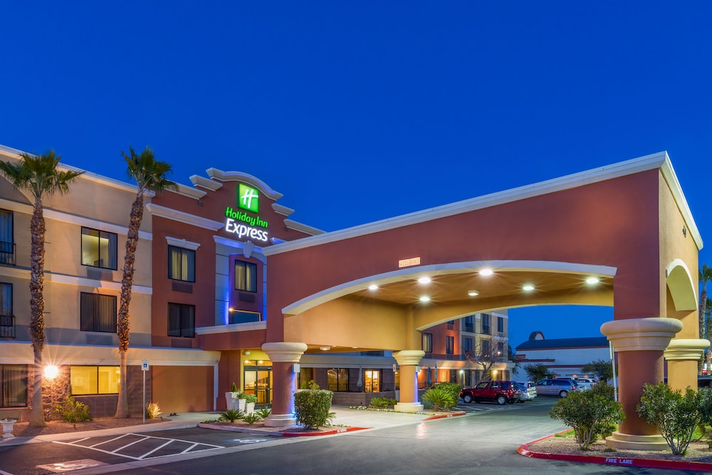 Holiday Inn Express Hotel & Suites Henderson 3/71