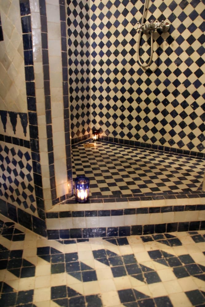 Riad Tizwa Fes 25/50