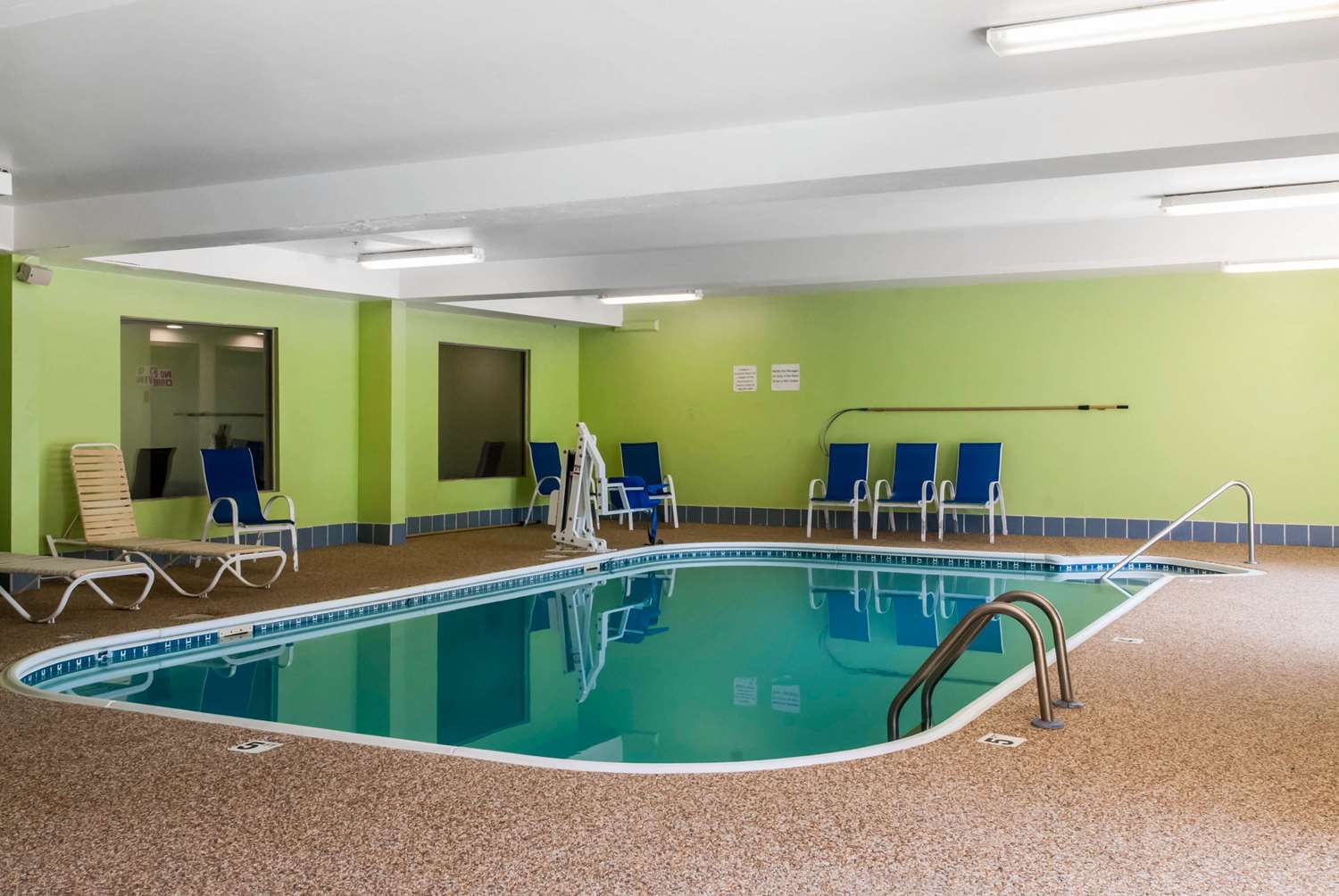 Sleep Inn Saint Charles North 5/33