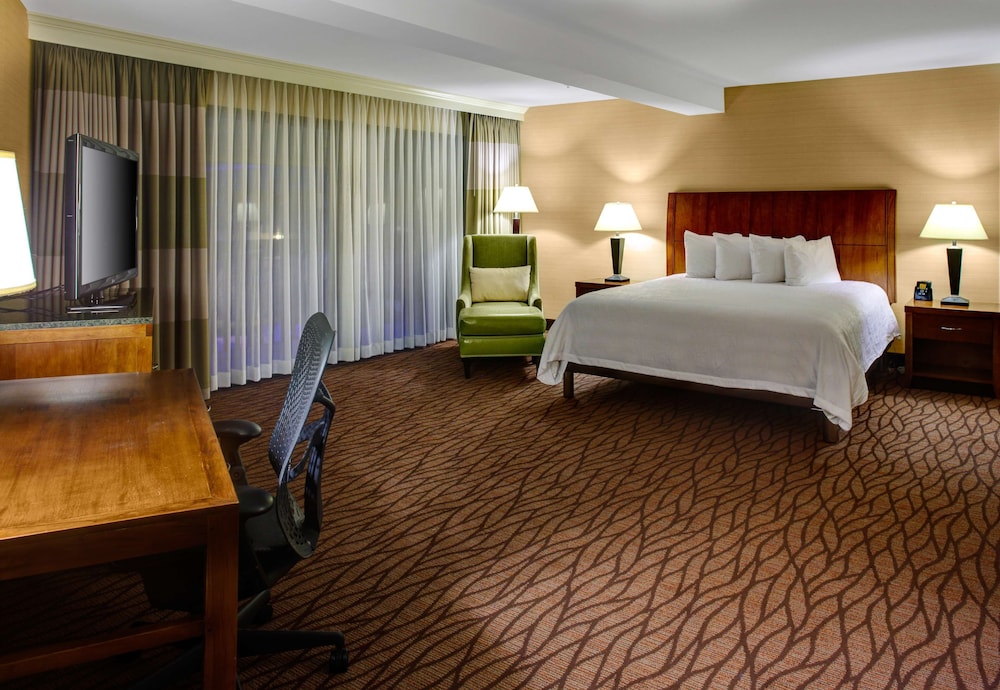 Hilton Garden Inn Monterey 18/58