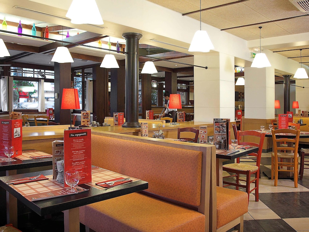 Ibis Paris Porte dOrleans 62/75