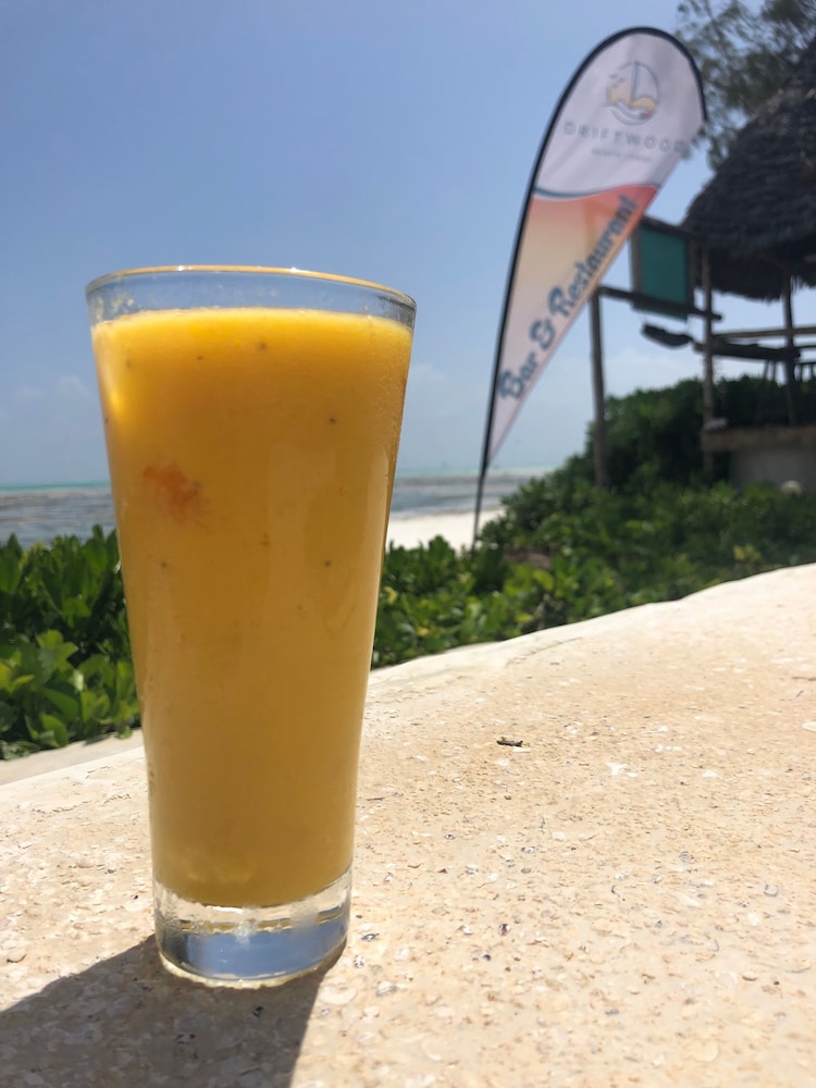 Driftwood Beach Lodge 18/48