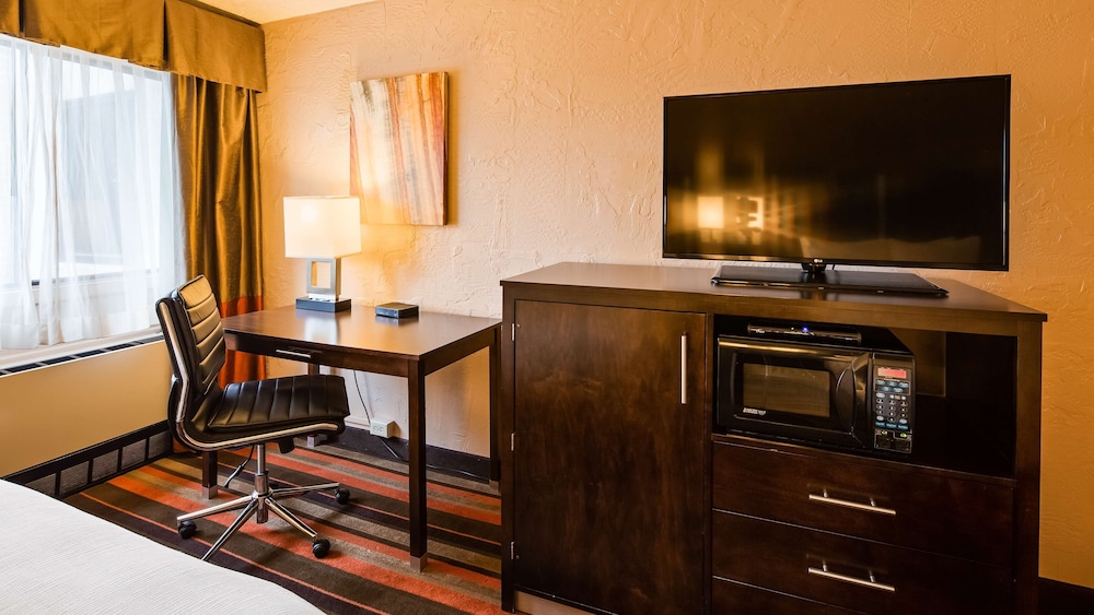 Best Western Plus Butte Plaza Inn 52/59