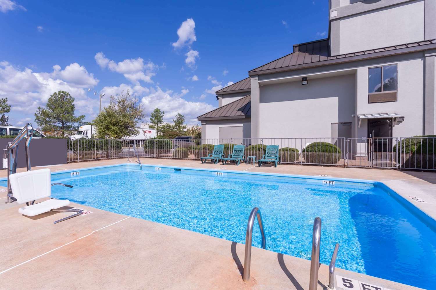 Super 8 By Wyndham Greer/Spartanburg Area 17/20