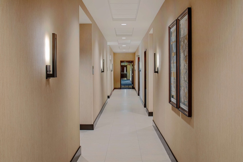 Hyatt Place Glendale/Los Angeles 23/55