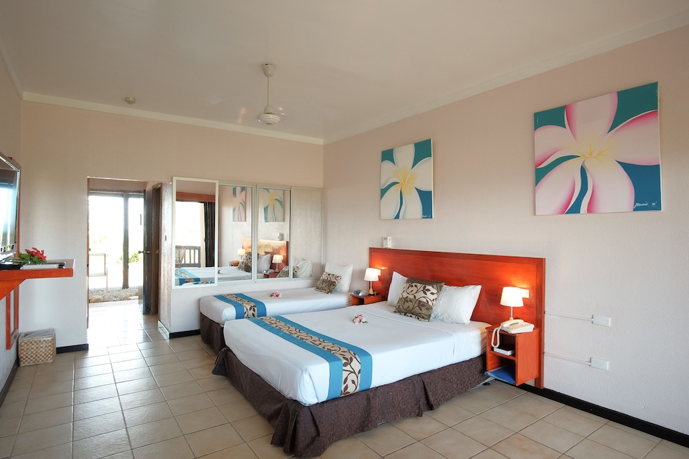 Anchorage Beach Resort 16/31