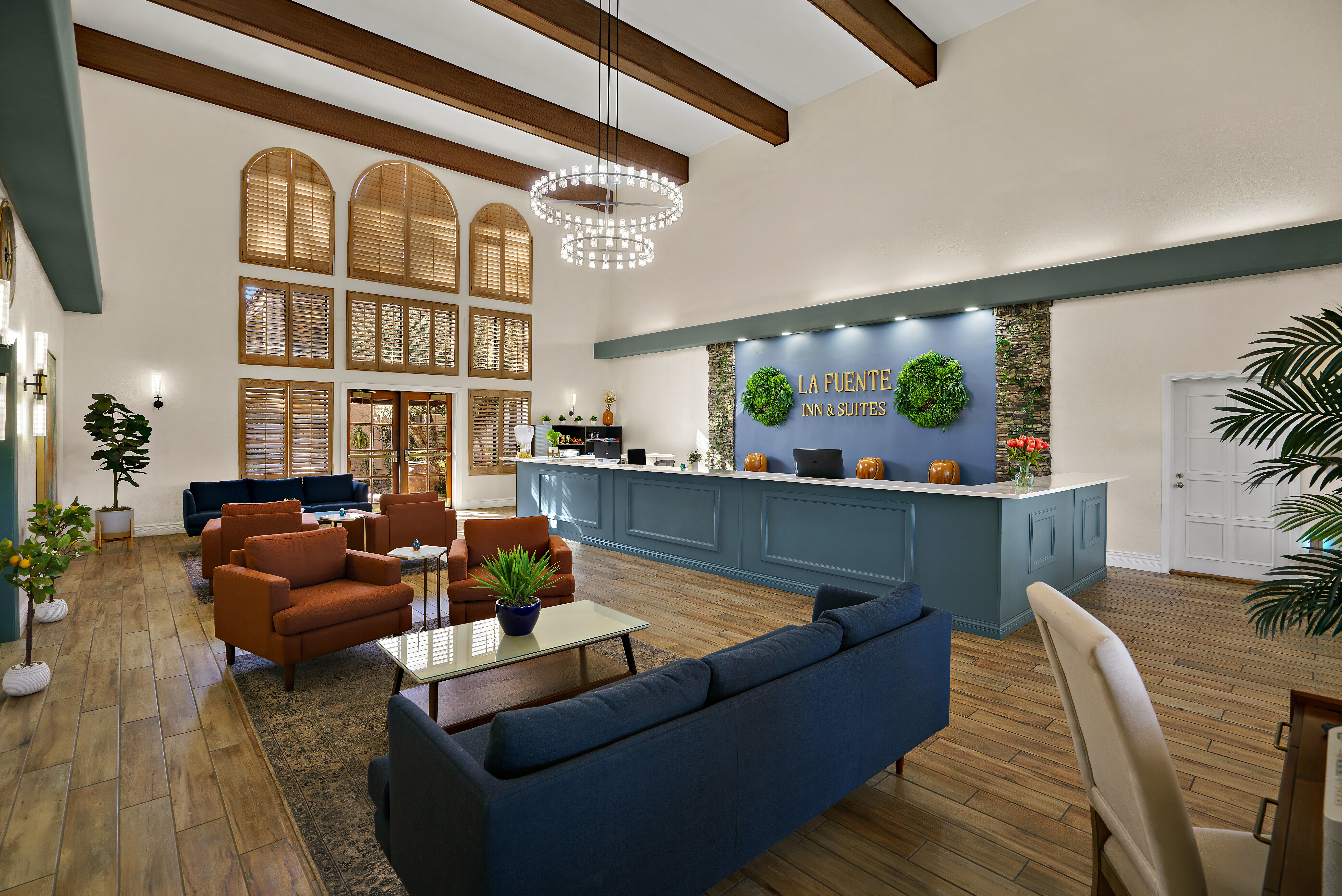 La Fuente Inn Suites 42/65
