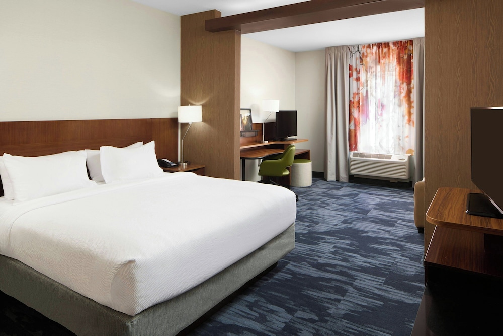 Room at Fairfield Inn And Suites By Marriott Geneva Finger Lakes, GENEVA - NY