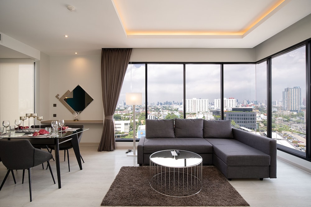 Thaya Hotel Bangkok 24/39
