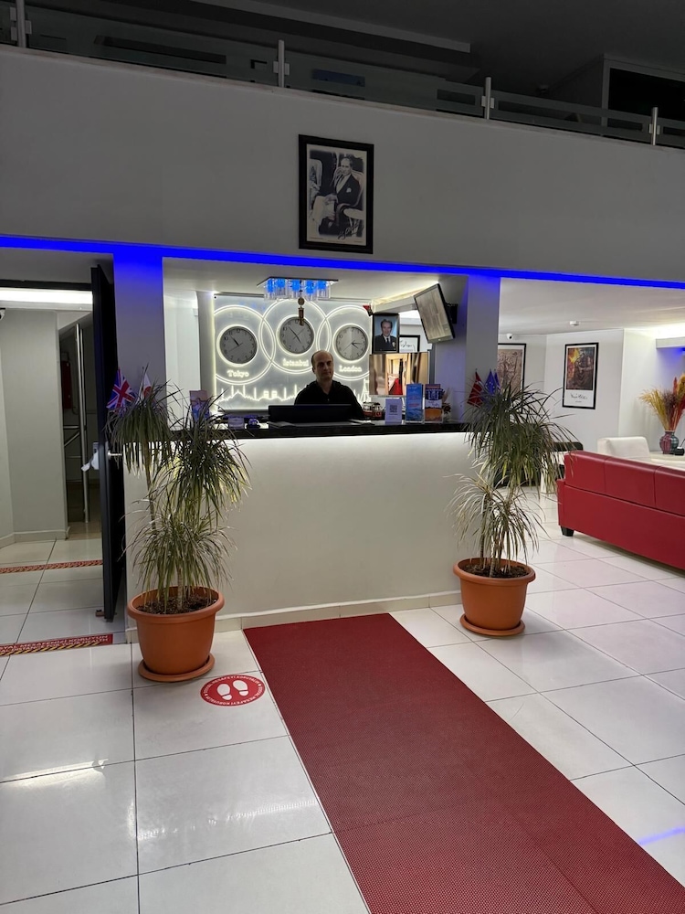 TIMYA HOTEL 4/55
