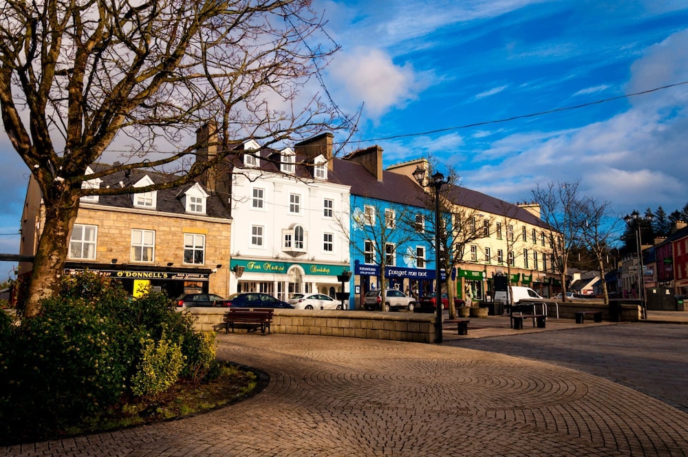 The Abbey Hotel Donegal 45/55