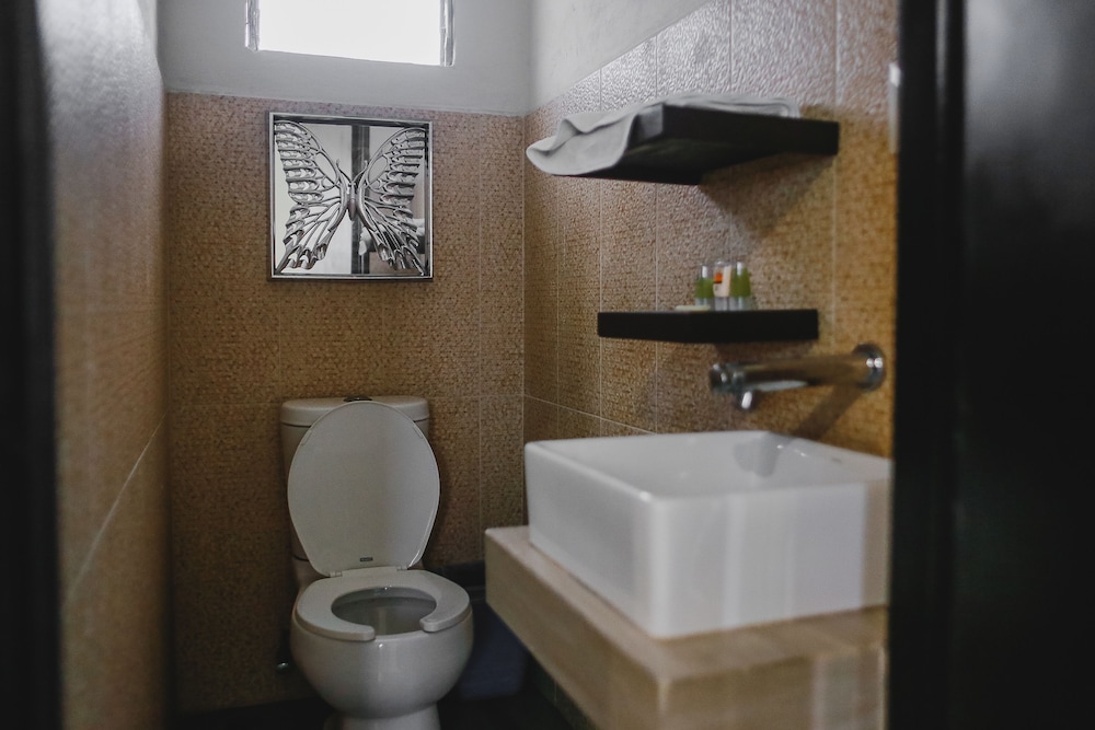 Paxa Mama Hotel Boutique 43/45