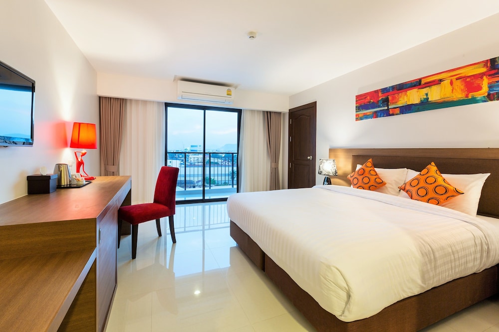 Riche Hua Hin 6/50