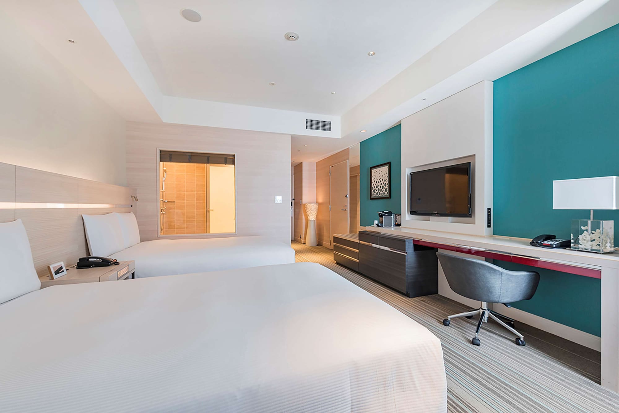 EXECUTIVE, TWIN BEDS, OCEAN VIEW, TERRACE