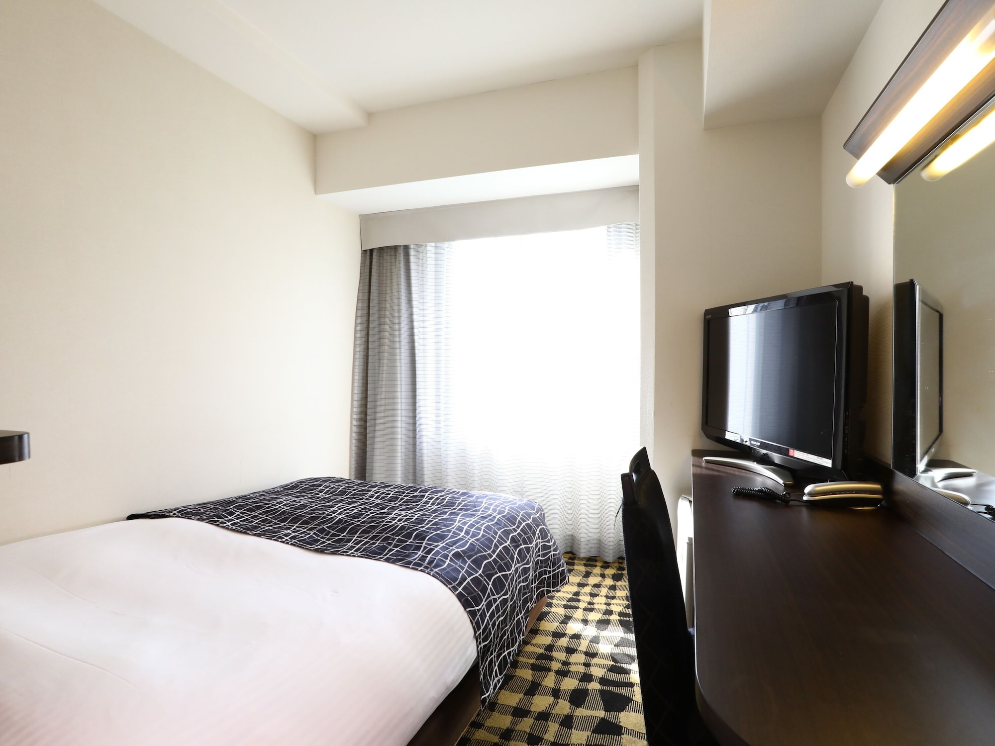 SEMI ROOM, SINGLE BED, SEMI DOUBLE BED