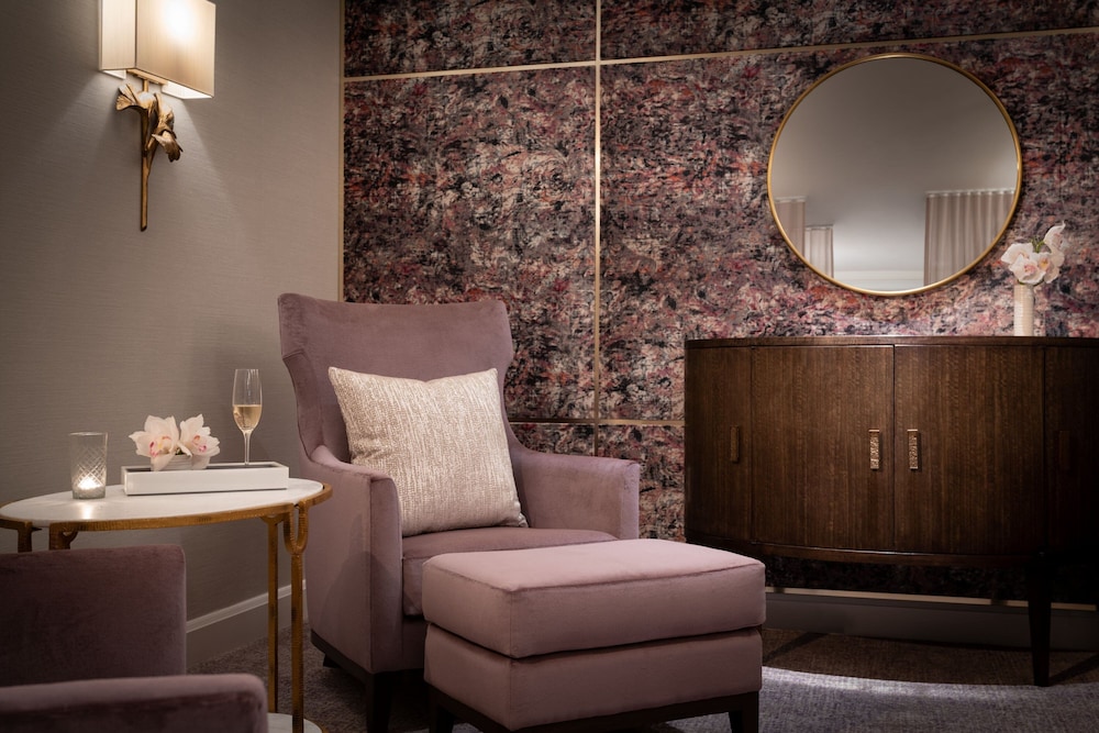 The Ritz-Carlton, Dallas 5/48