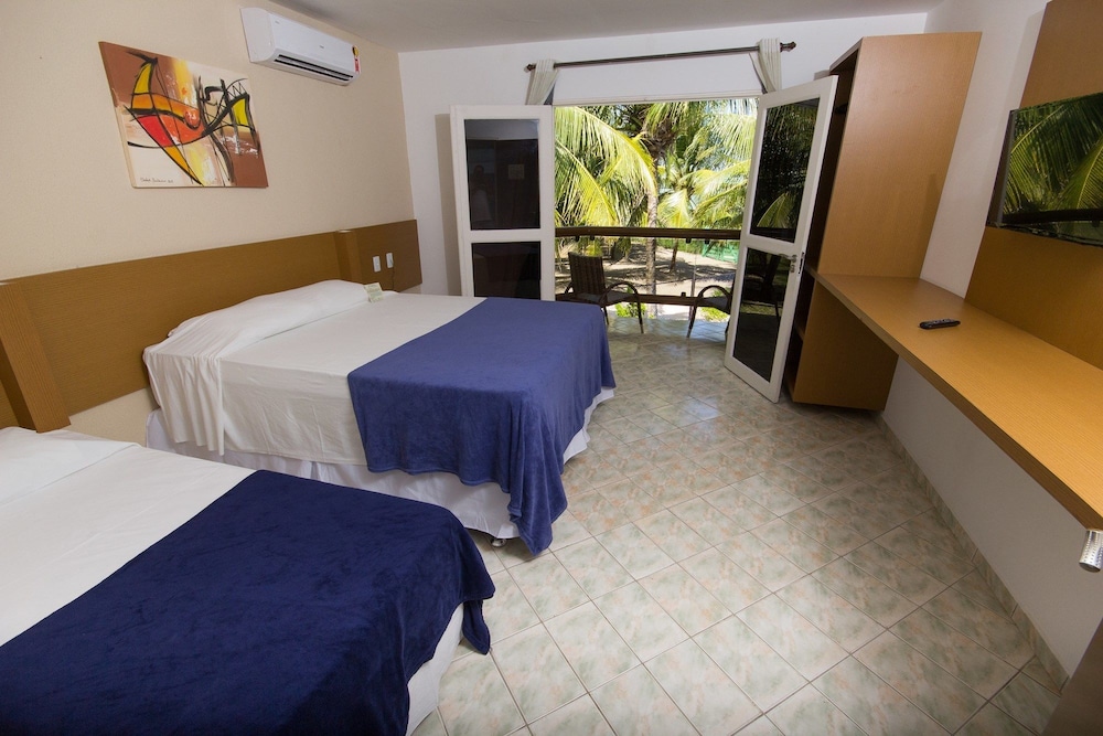 Croa Mares Hotel 23/60