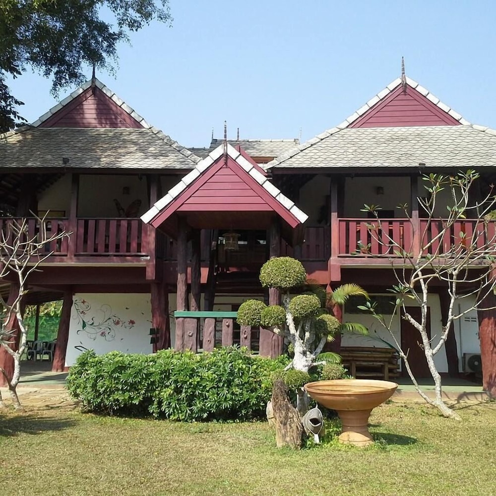 Baan Klang Doi 41/44