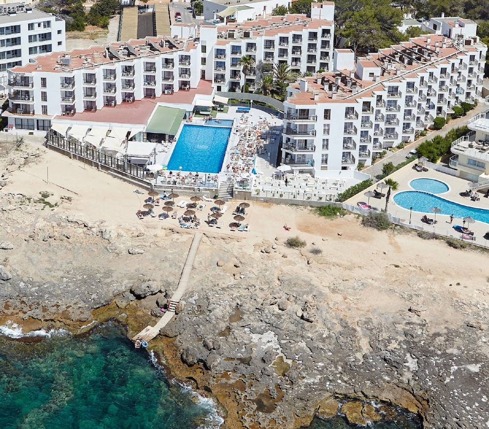 Aparthotel Nereida 31/45