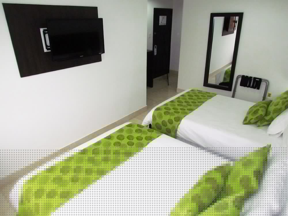 Montes de la Castellana Hotel Boutique 16/61