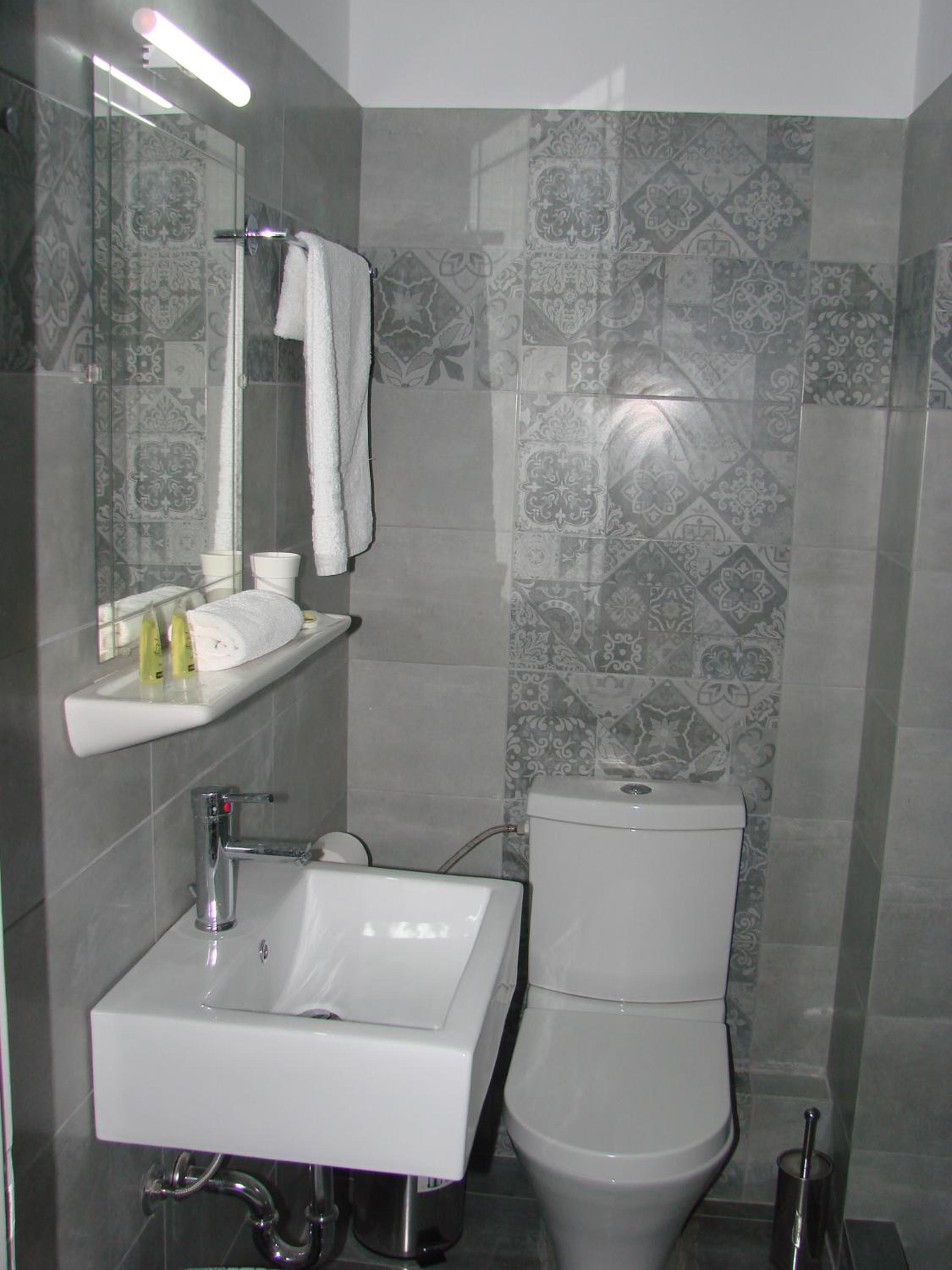 غرفة ثلاثية بإطلالة على الجبل، Nikolas Hotel 3/6