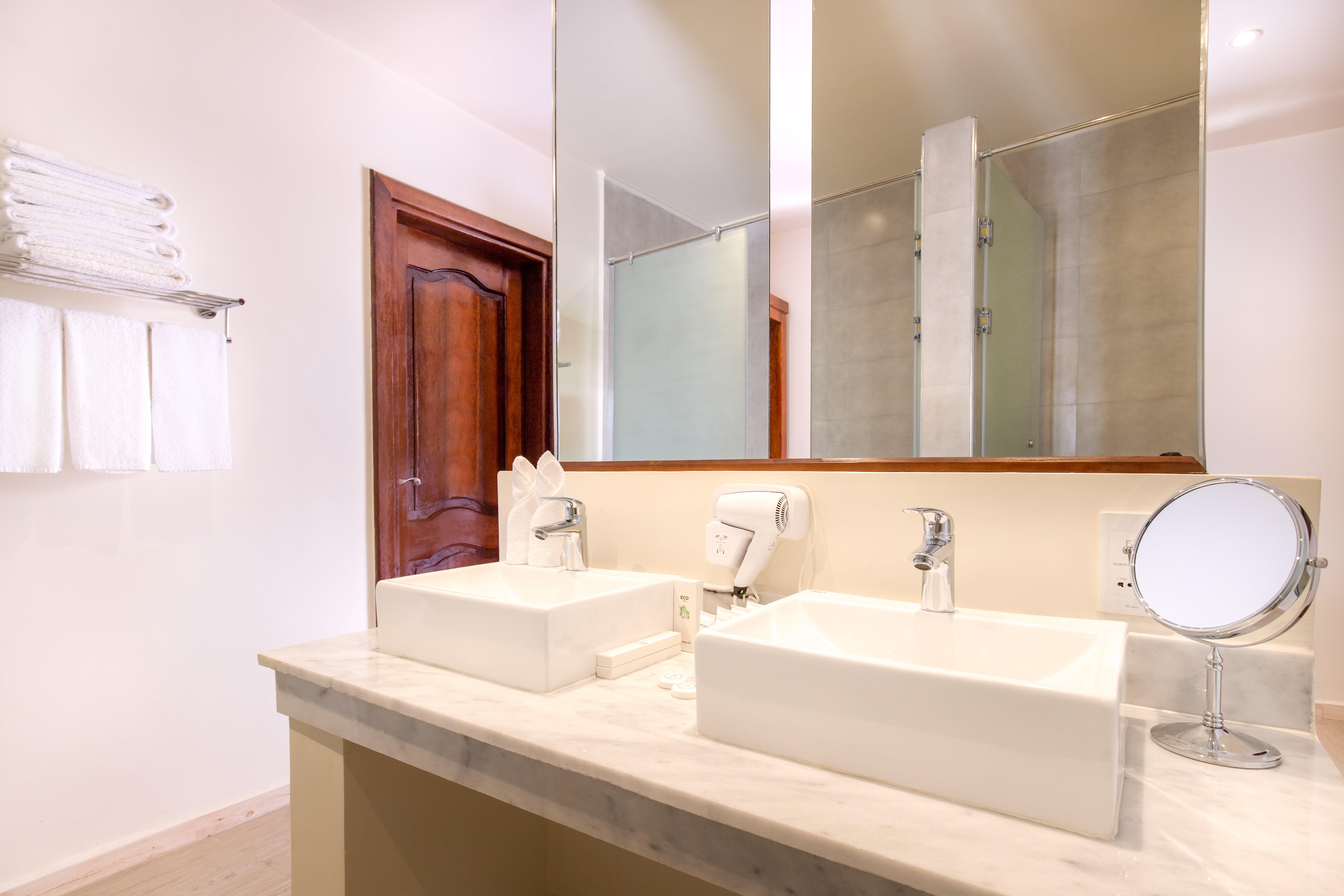 Family Suite With Pool View