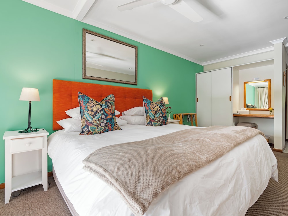 1 BEDROOM, COMFORT, DOUBLE BED, POOL VIEW, TERRACE