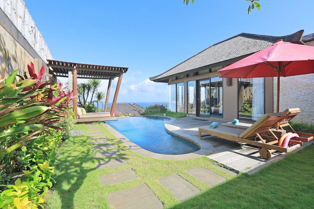 Ulu Segara Luxury Suites Villas 44/50