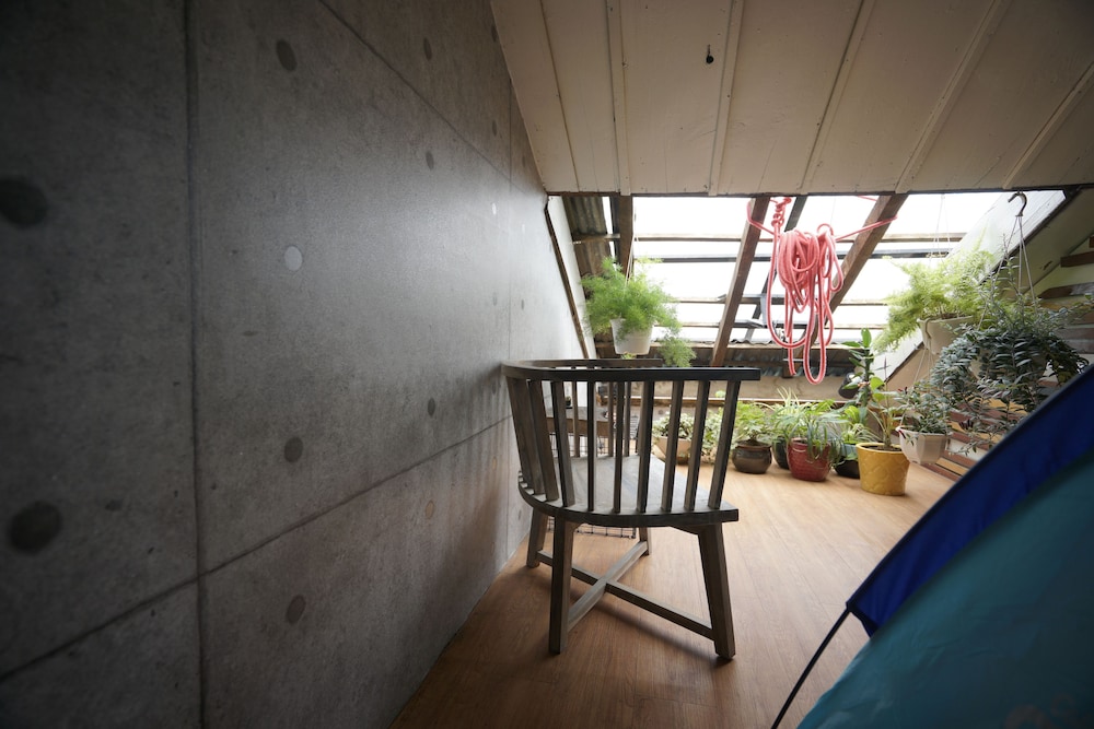 Leuleu Hostel 2 9/15