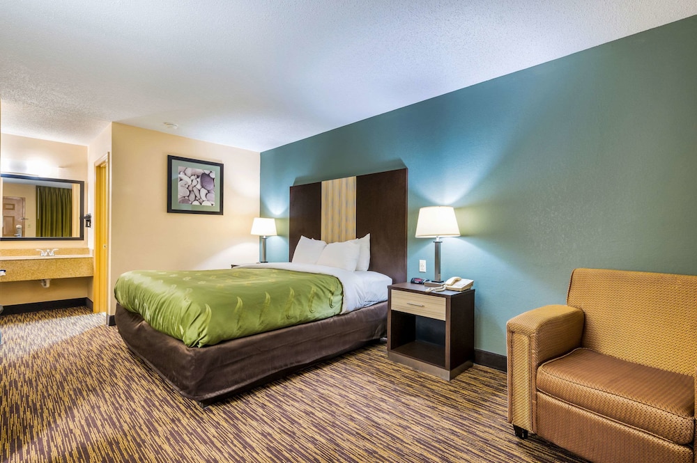 Quality Inn Cullman I-65 Exit 310 9/30