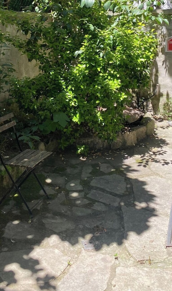 MANGANA KONAK HOTEL 53/64