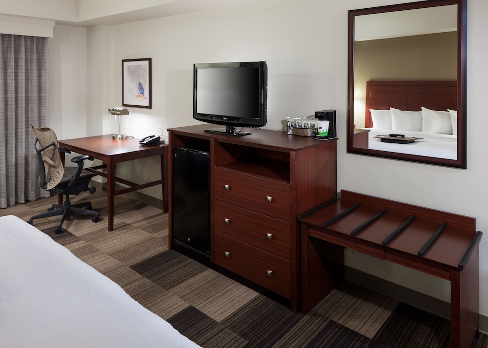 Hampton Inn And Suites Boise-Downtown 42/48