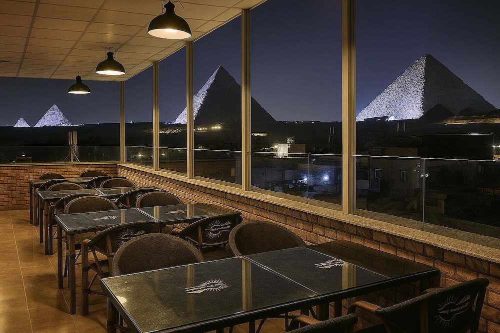 Nefri Pyramids Hotel 34/50