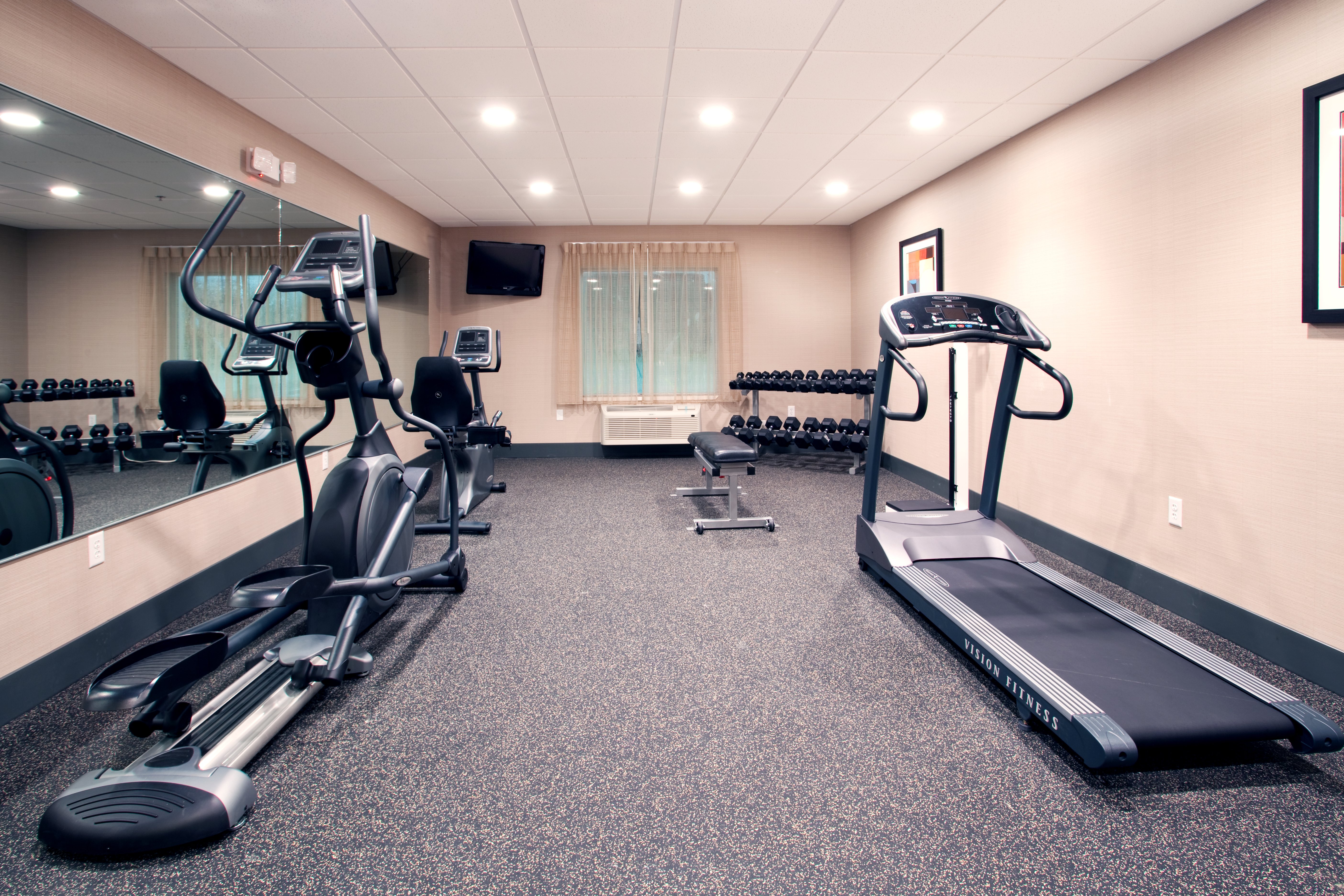 Holiday Inn Express Hotel And Suites Amite 15/18