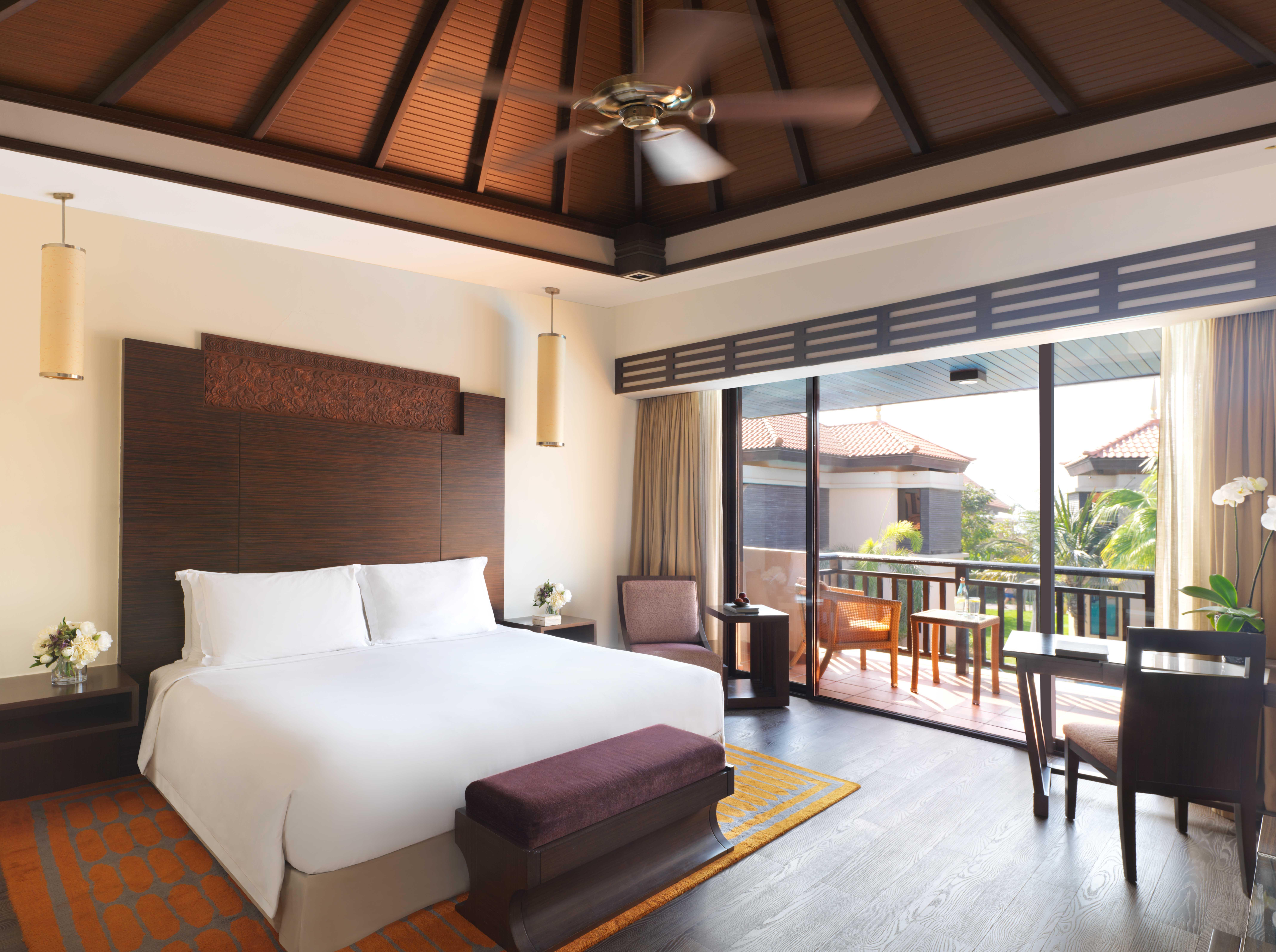 Premium, Lagoon View