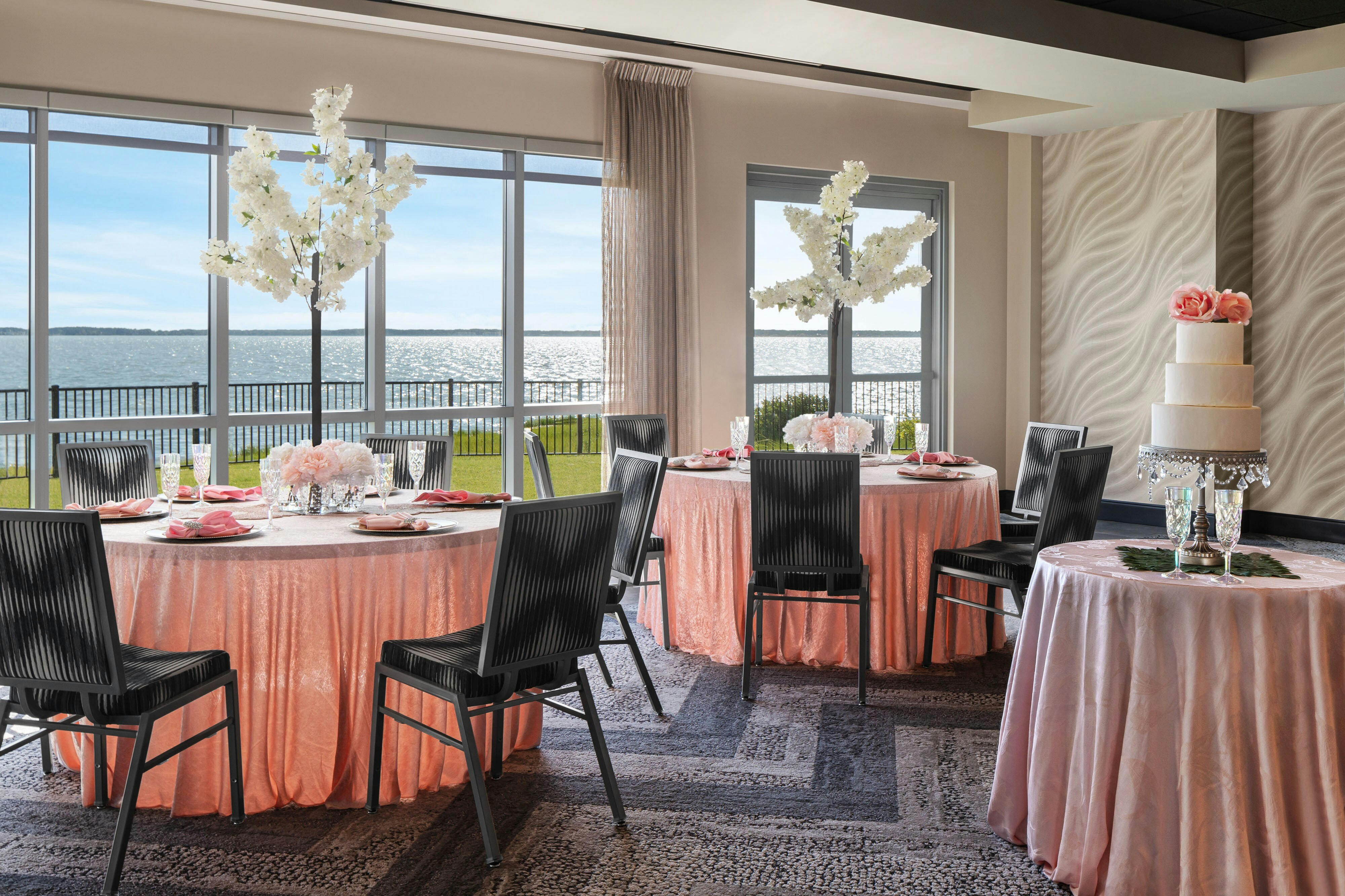 Aloft Ocean City 43/69